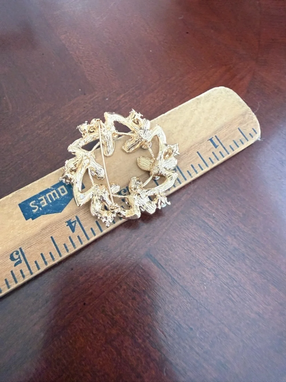 Vintage Gold Tone Brooch